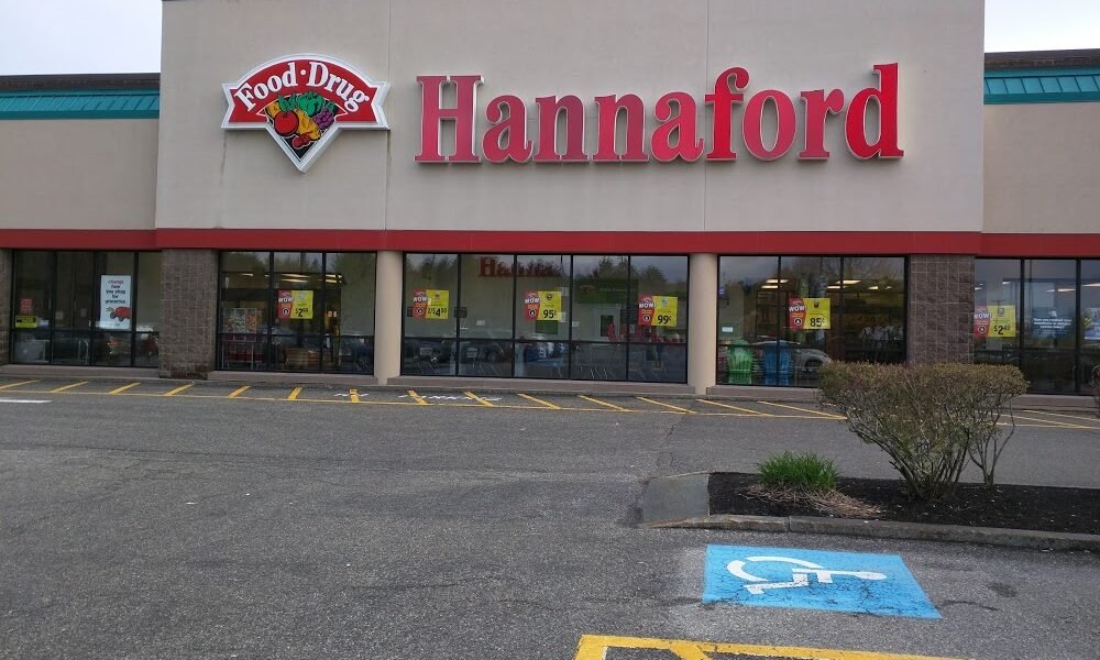 Hannaford Supermarket