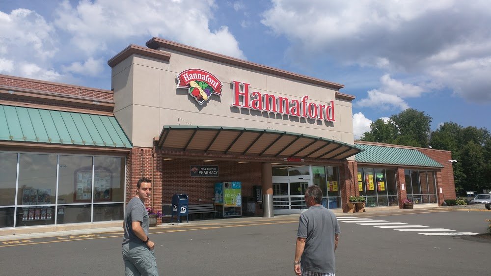 Hannaford Supermarket